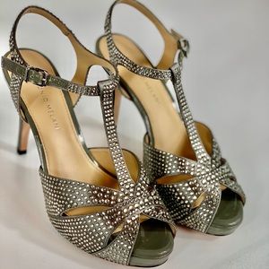 👠 NEW Antonio Melani LT Dover Grey Sessilee Heels